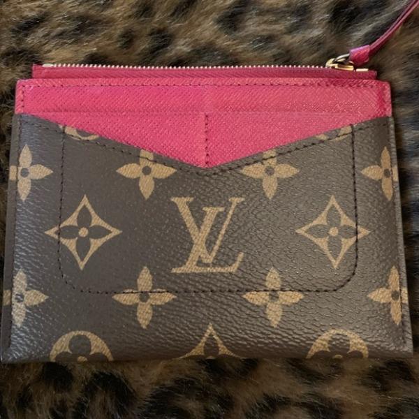LV Zipped Card Holder Monogram Raisin Purple