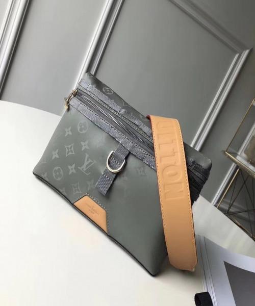 LV Messenger PM Monogram Titanium