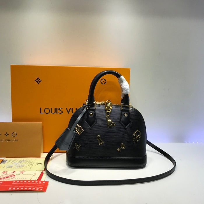 LOUIS VUITTON Alma Love Lock Size BB Epi Leather Blanc M52885