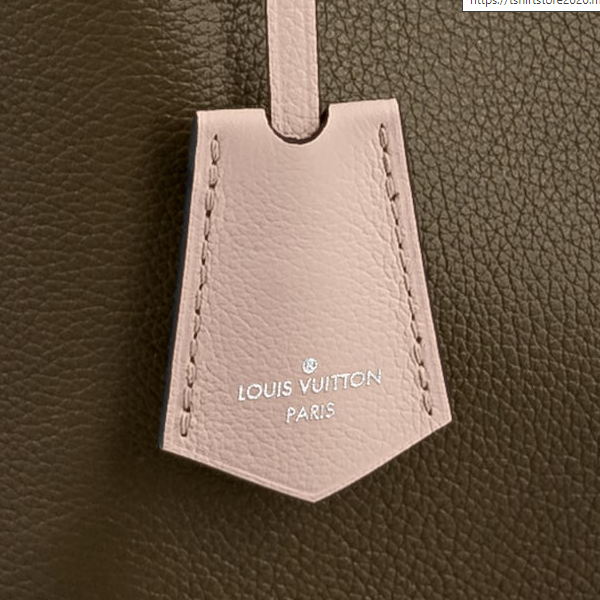 LV LockMe Bucket Laurier Toffee Latte Black