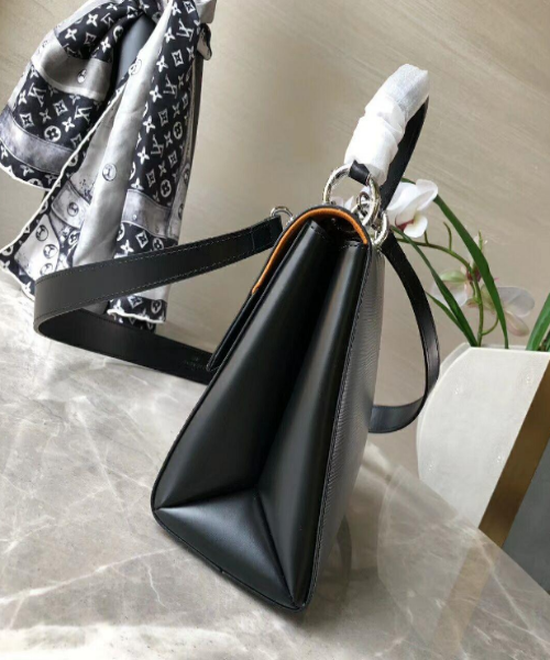 LV Grenelle MM Epi Leather Noir