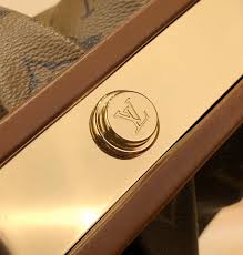 LV Boursicot Ew
