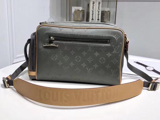 louis vuitton camera backpack LV Camera Bag Monogram Titanium — Stuffelectric